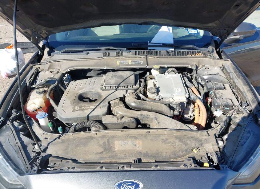 Photo 10 of 2017 Ford Fusion HYBRID SE (VIN 3FA6P0LU6HR315214)