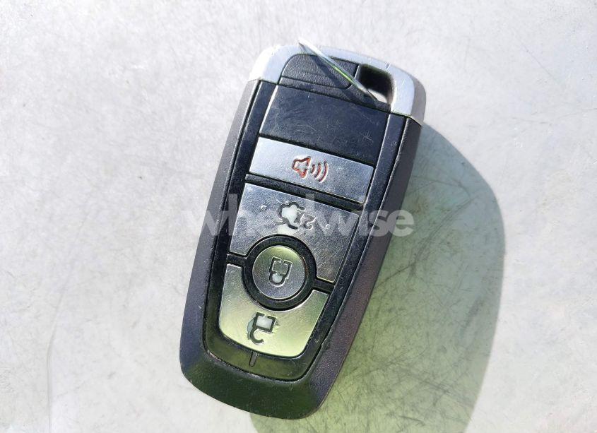 Photo 11 of 2017 Ford Fusion HYBRID SE (VIN 3FA6P0LU6HR355129)