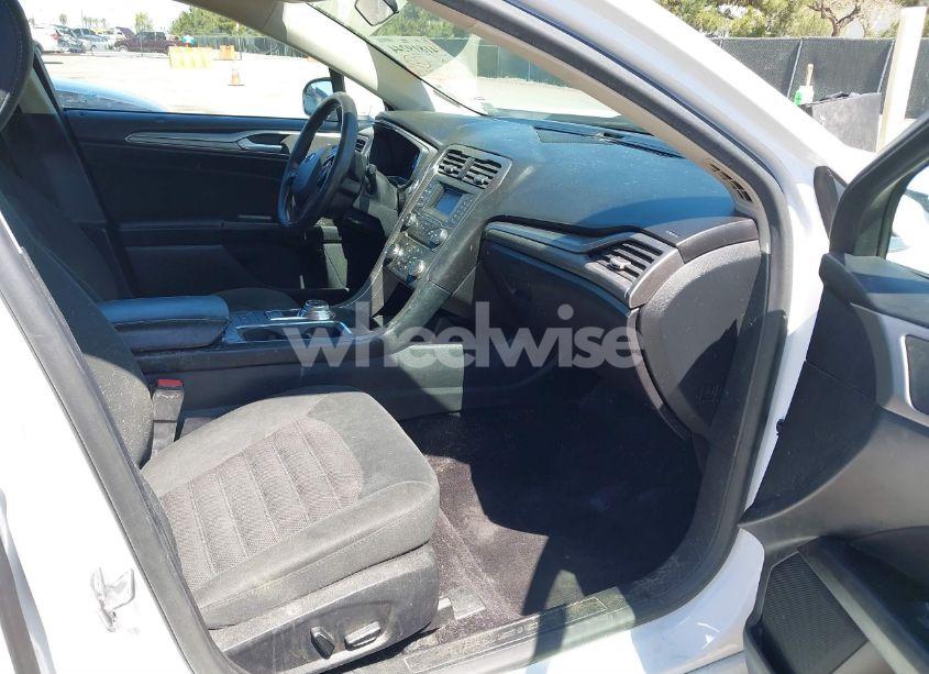 Photo 5 of 2017 Ford Fusion HYBRID SE (VIN 3FA6P0LU6HR357477)