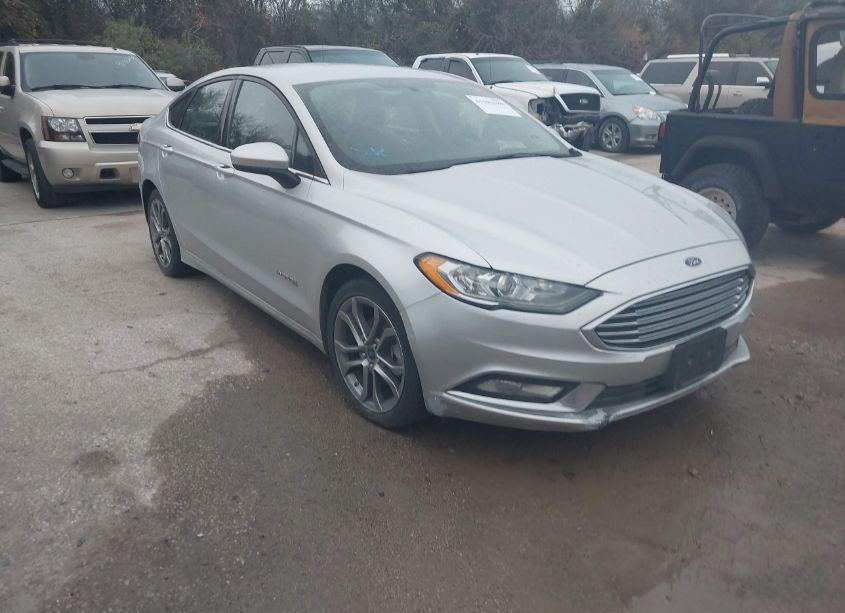 2017 Ford Fusion HYBRID SE (VIN 3FA6P0LU6HR382279) main photo