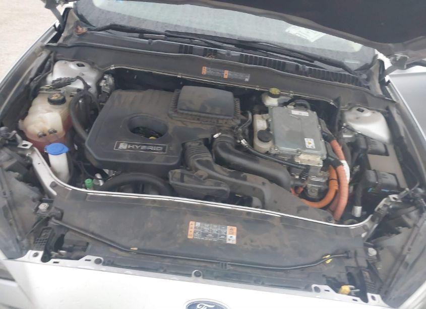 Photo 10 of 2017 Ford Fusion HYBRID SE (VIN 3FA6P0LU6HR382279)