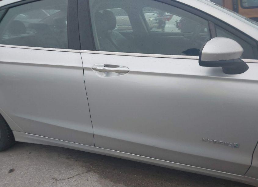 Photo 12 of 2017 Ford Fusion HYBRID SE (VIN 3FA6P0LU6HR382279)