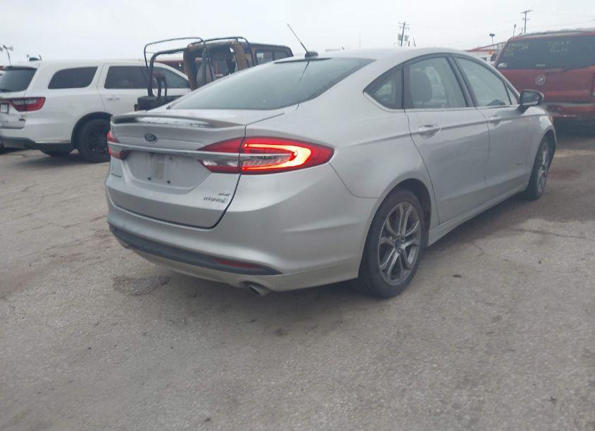 Photo 4 of 2017 Ford Fusion HYBRID SE (VIN 3FA6P0LU6HR382279)