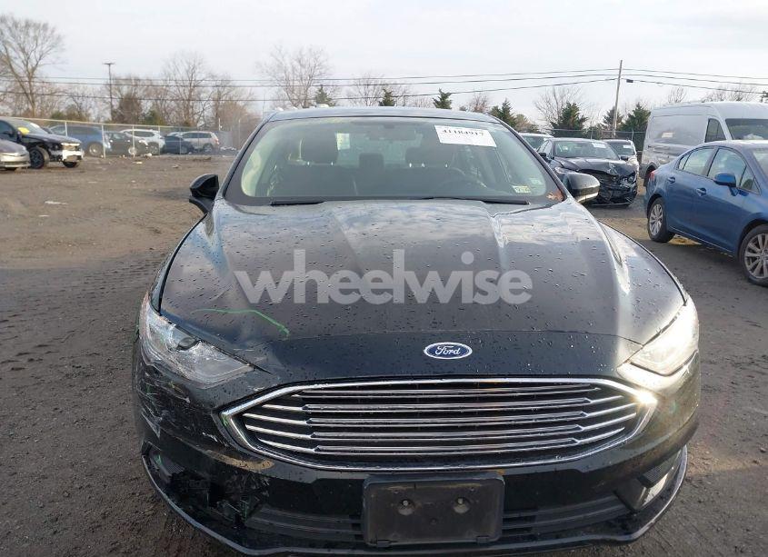 Photo 12 of 2018 Ford Fusion HYBRID SE (VIN 3FA6P0LU6JR116220)