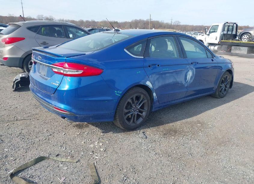 Photo 4 of 2018 Ford Fusion HYBRID SE (VIN 3FA6P0LU6JR179379)