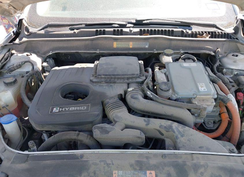 Photo 10 of 2018 Ford Fusion HYBRID SE (VIN 3FA6P0LU6JR207309)
