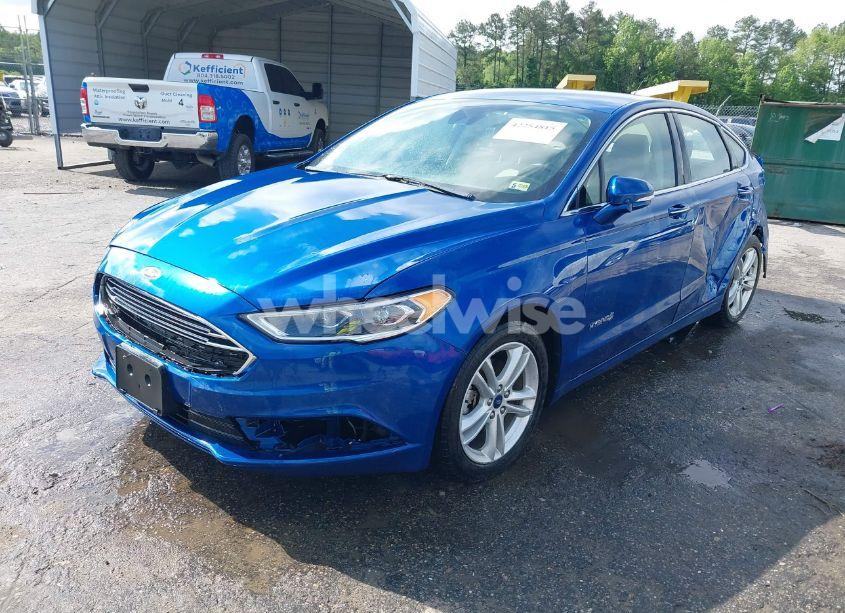 Photo 2 of 2018 Ford Fusion HYBRID SE (VIN 3FA6P0LU6JR227205)