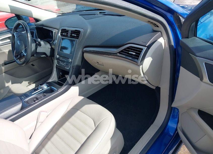 Photo 5 of 2018 Ford Fusion HYBRID SE (VIN 3FA6P0LU6JR227205)