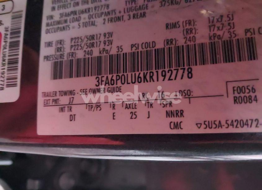 Photo 9 of 2019 Ford Fusion HYBRID SE (VIN 3FA6P0LU6KR192778)