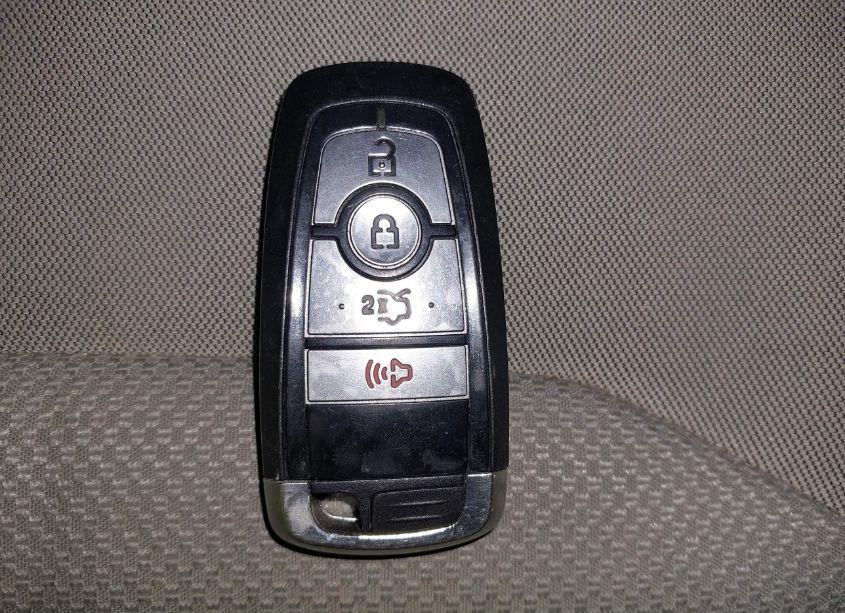 Photo 11 of 2019 Ford Fusion HYBRID SE (VIN 3FA6P0LU6KR212396)