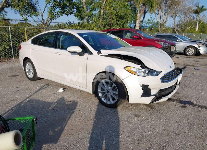 2020 Ford Fusion HYBRID SE (VIN 3FA6P0LU6LR184925) main photo