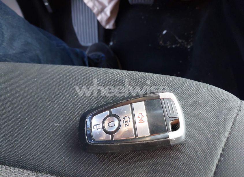 Photo 11 of 2020 Ford Fusion HYBRID SE (VIN 3FA6P0LU6LR184925)