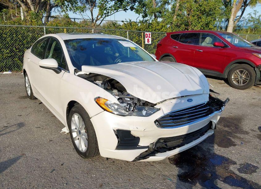 Photo 6 of 2020 Ford Fusion HYBRID SE (VIN 3FA6P0LU6LR184925)
