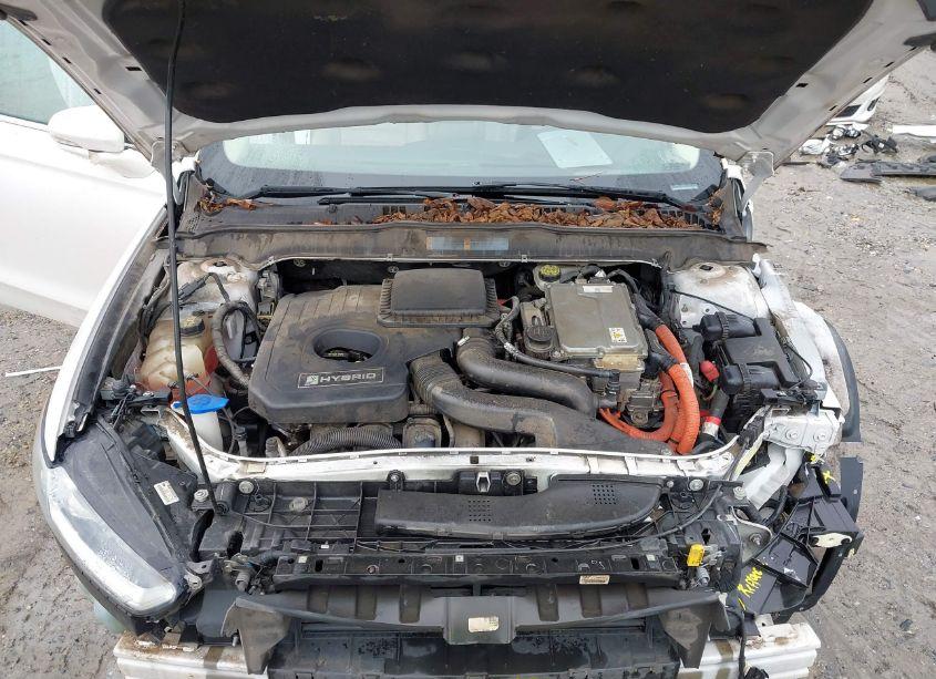 Photo 10 of 2013 Ford Fusion HYBRID SE (VIN 3FA6P0LU7DR160957)