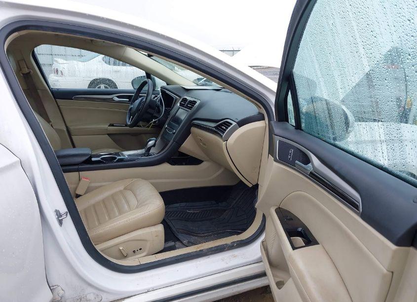 Photo 5 of 2013 Ford Fusion HYBRID SE (VIN 3FA6P0LU7DR160957)