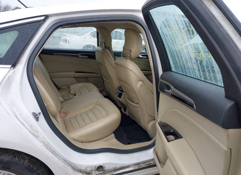 Photo 8 of 2013 Ford Fusion HYBRID SE (VIN 3FA6P0LU7DR160957)