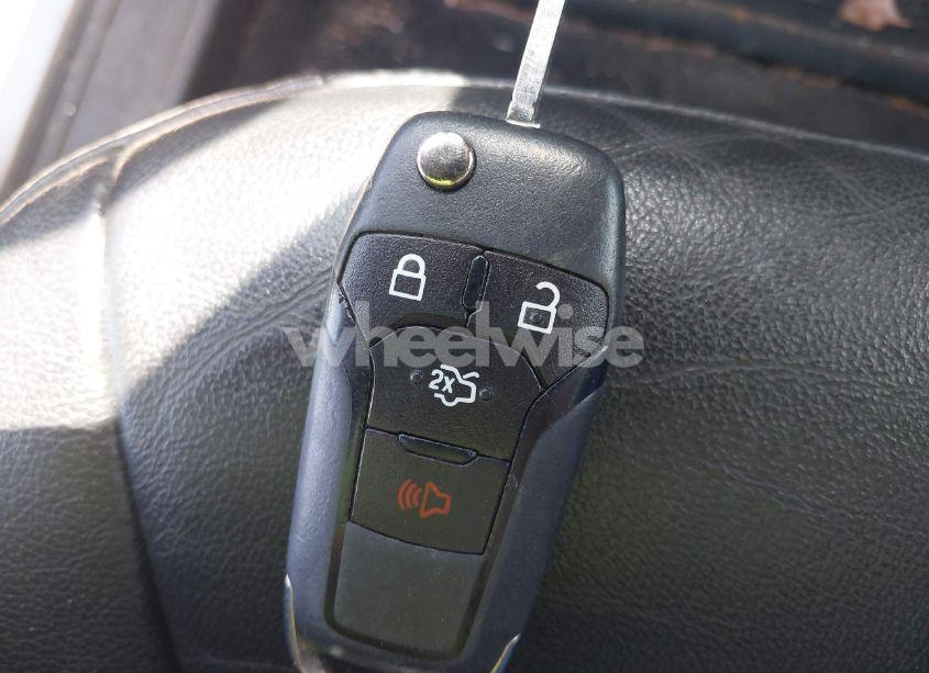 Photo 11 of 2013 Ford Fusion HYBRID SE (VIN 3FA6P0LU7DR196888)