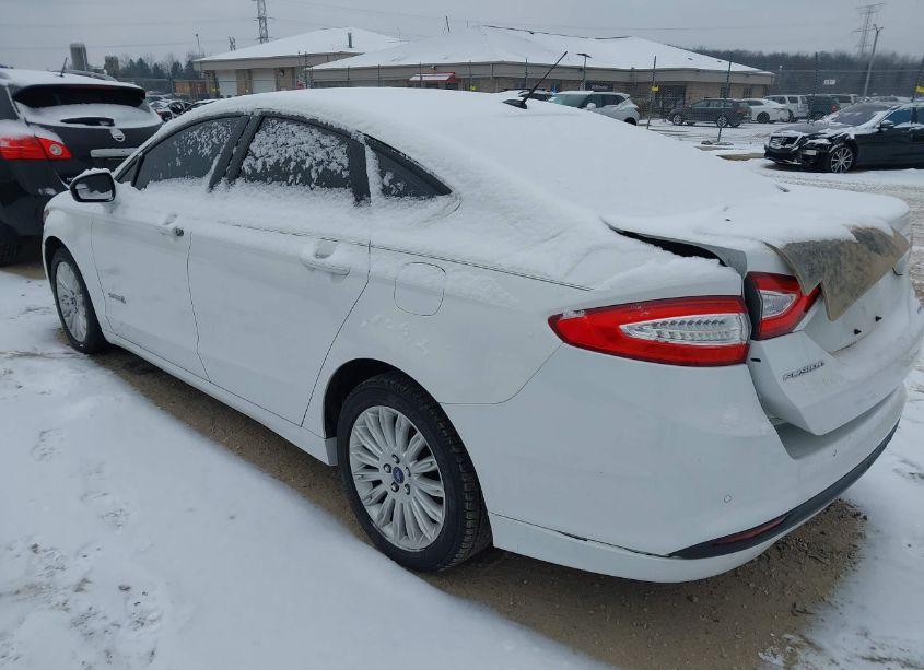 Photo 3 of 2013 Ford Fusion HYBRID SE (VIN 3FA6P0LU7DR244244)