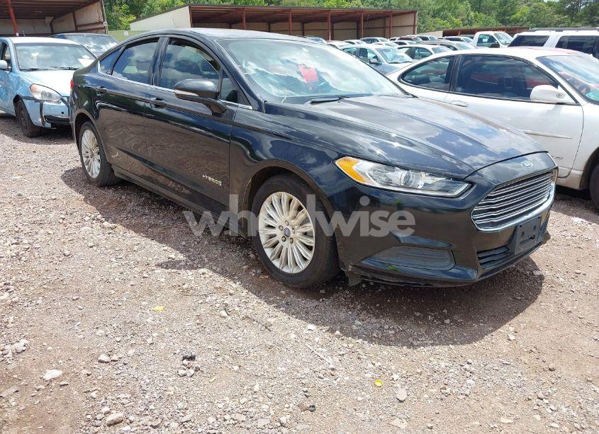 2014 Ford Fusion HYBRID SE (VIN 3FA6P0LU7ER264379) main photo