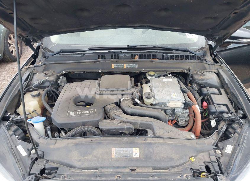 Photo 10 of 2014 Ford Fusion HYBRID SE (VIN 3FA6P0LU7ER264379)