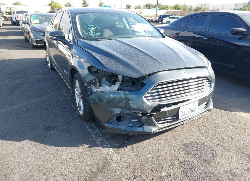 Photo 6 of 2015 Ford Fusion HYBRID SE (VIN 3FA6P0LU7FR185716)