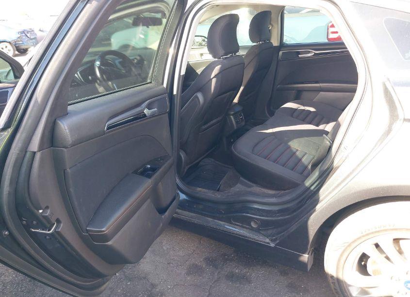 Photo 8 of 2015 Ford Fusion HYBRID SE (VIN 3FA6P0LU7FR185716)