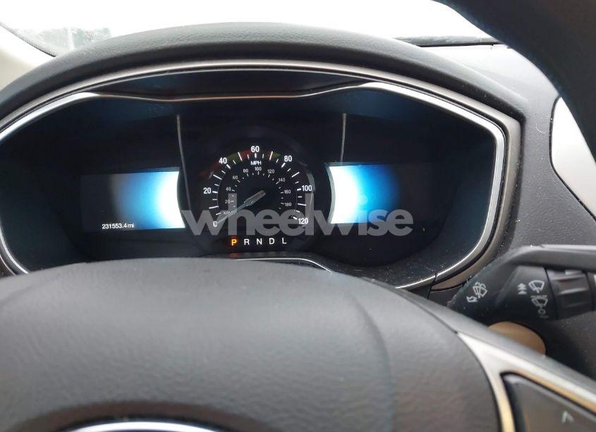 Photo 7 of 2015 Ford Fusion HYBRID SE (VIN 3FA6P0LU7FR247387)