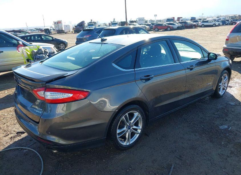 Photo 4 of 2016 Ford Fusion HYBRID SE (VIN 3FA6P0LU7GR204072)