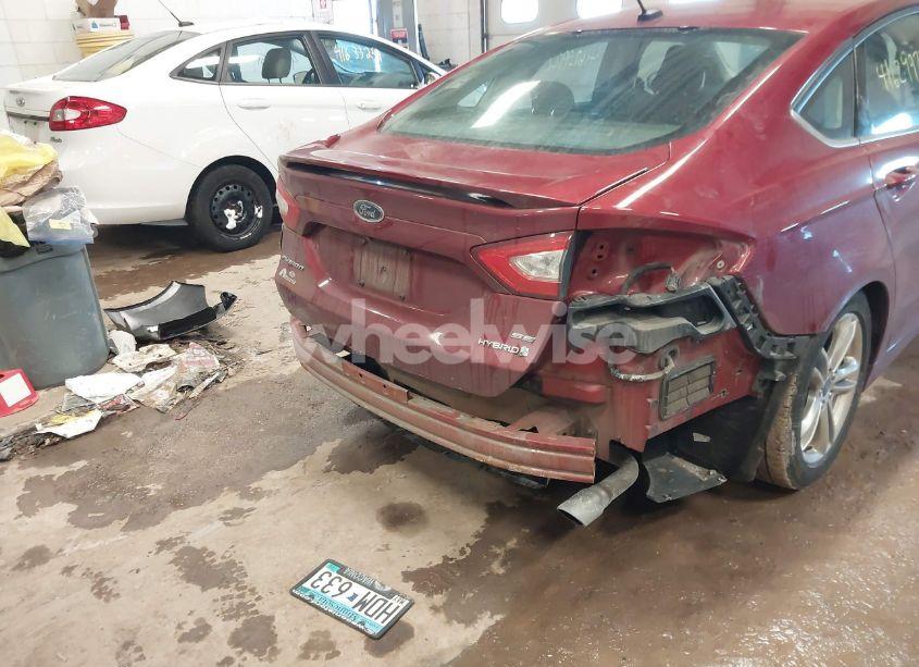 Photo 6 of 2016 Ford Fusion HYBRID SE (VIN 3FA6P0LU7GR355929)