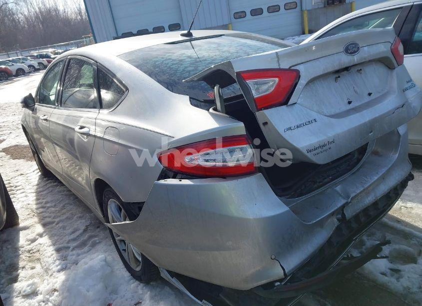 Photo 3 of 2016 Ford Fusion HYBRID SE (VIN 3FA6P0LU7GR406331)