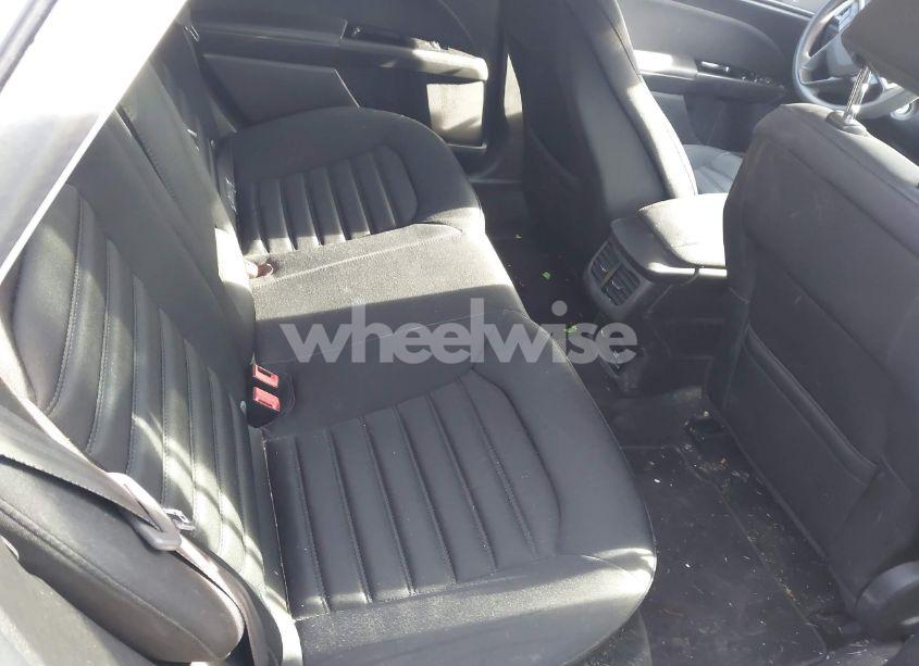 Photo 8 of 2016 Ford Fusion HYBRID SE (VIN 3FA6P0LU7GR406331)