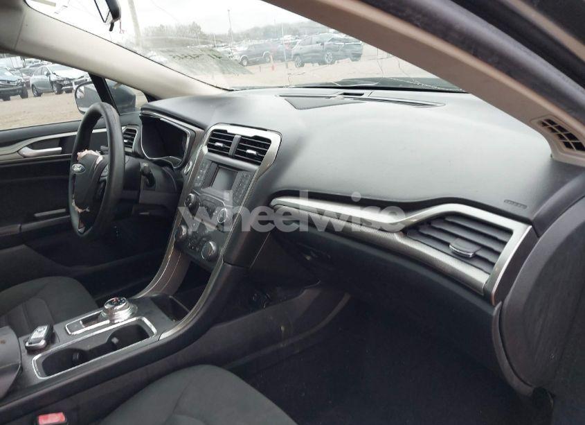 Photo 5 of 2017 Ford Fusion HYBRID SE (VIN 3FA6P0LU7HR191082)