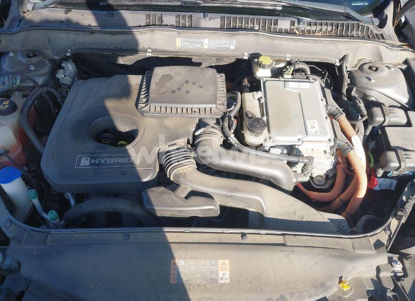 Photo 10 of 2017 Ford Fusion HYBRID SE (VIN 3FA6P0LU7HR254634)