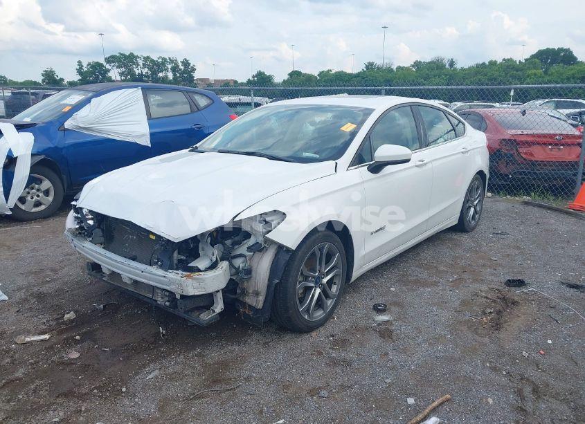Photo 2 of 2017 Ford Fusion HYBRID SE (VIN 3FA6P0LU7HR287715)