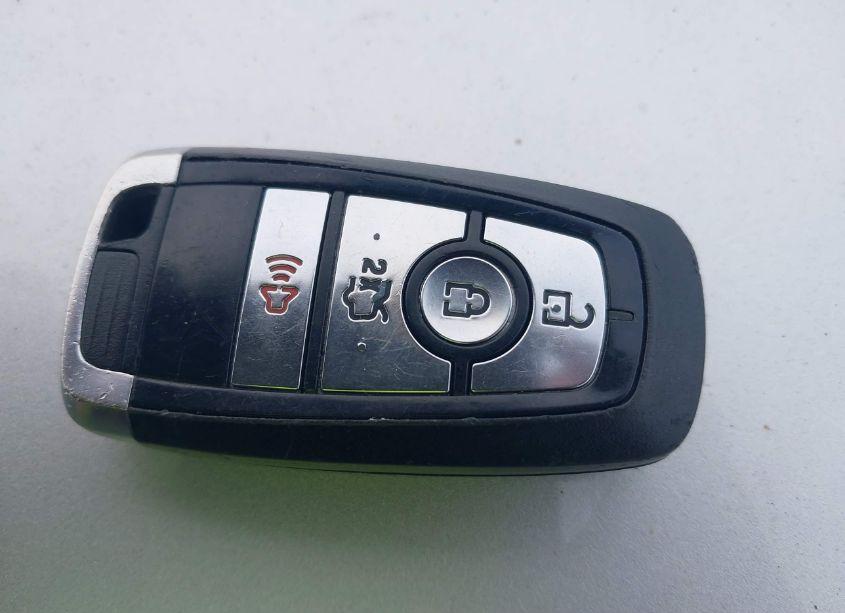 Photo 11 of 2017 Ford Fusion HYBRID SE (VIN 3FA6P0LU7HR296978)