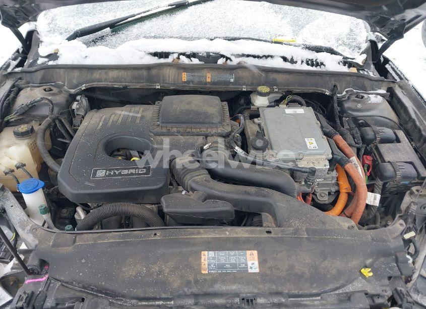 Photo 10 of 2017 Ford Fusion HYBRID SE (VIN 3FA6P0LU7HR319093)
