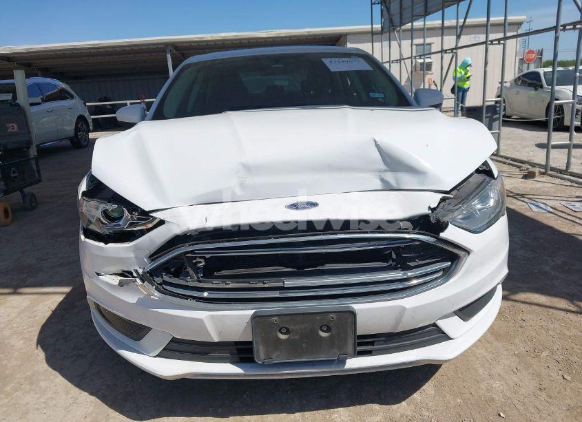 Photo 12 of 2018 Ford Fusion HYBRID SE (VIN 3FA6P0LU7JR197261)