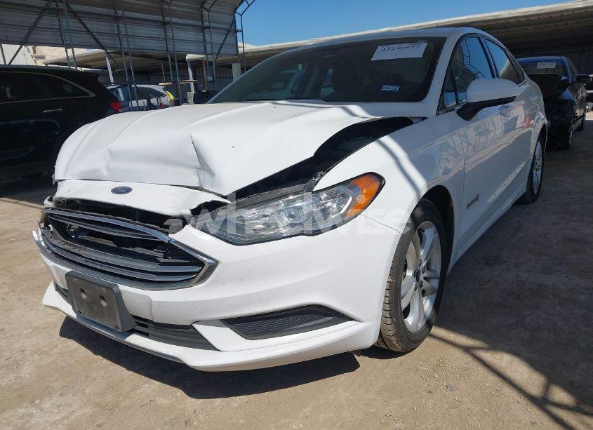 Photo 6 of 2018 Ford Fusion HYBRID SE (VIN 3FA6P0LU7JR197261)
