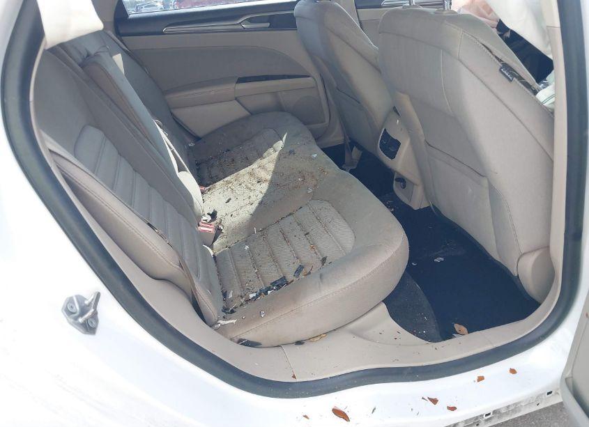 Photo 8 of 2018 Ford Fusion HYBRID SE (VIN 3FA6P0LU7JR261184)