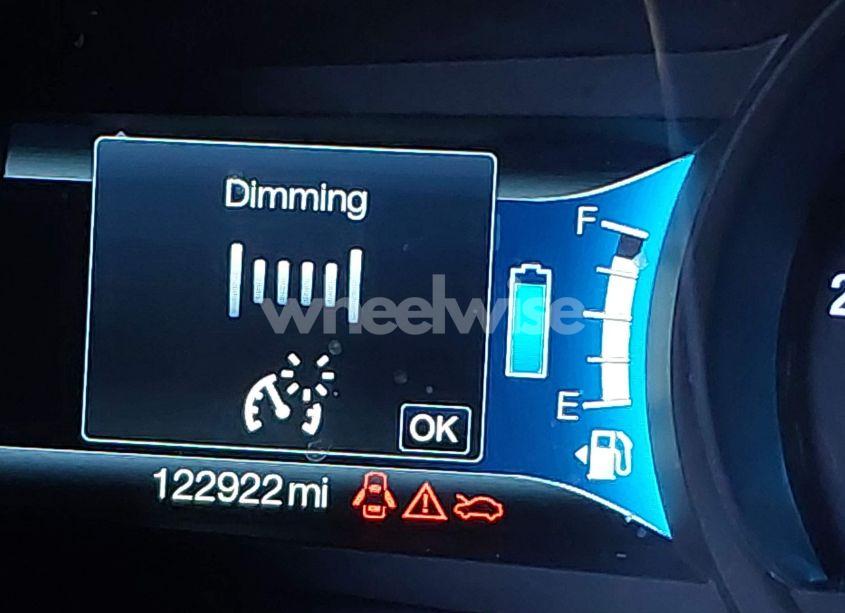 Photo 16 of 2018 Ford Fusion HYBRID SE (VIN 3FA6P0LU7JR274694)