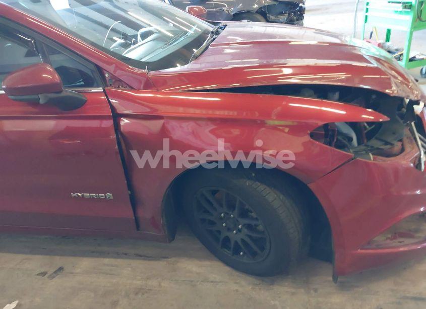 Photo 22 of 2018 Ford Fusion HYBRID SE (VIN 3FA6P0LU7JR274694)