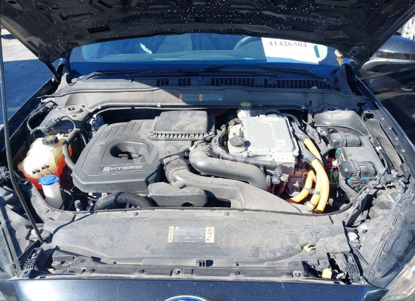 Photo 10 of 2020 Ford Fusion HYBRID SE (VIN 3FA6P0LU7LR103284)