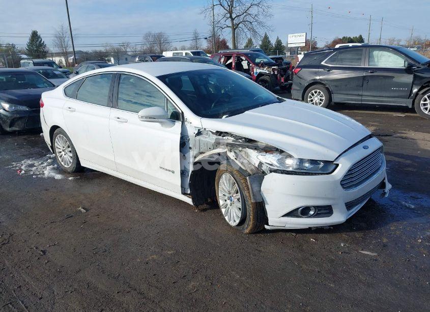 2013 Ford Fusion HYBRID SE (VIN 3FA6P0LU8DR155976) main photo
