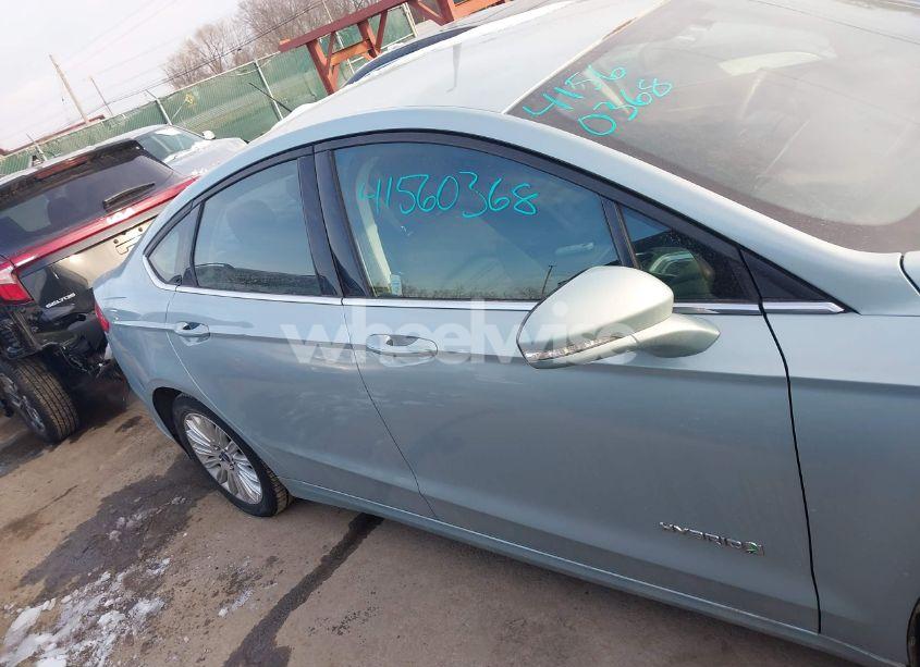 Photo 13 of 2013 Ford Fusion HYBRID SE (VIN 3FA6P0LU8DR162202)