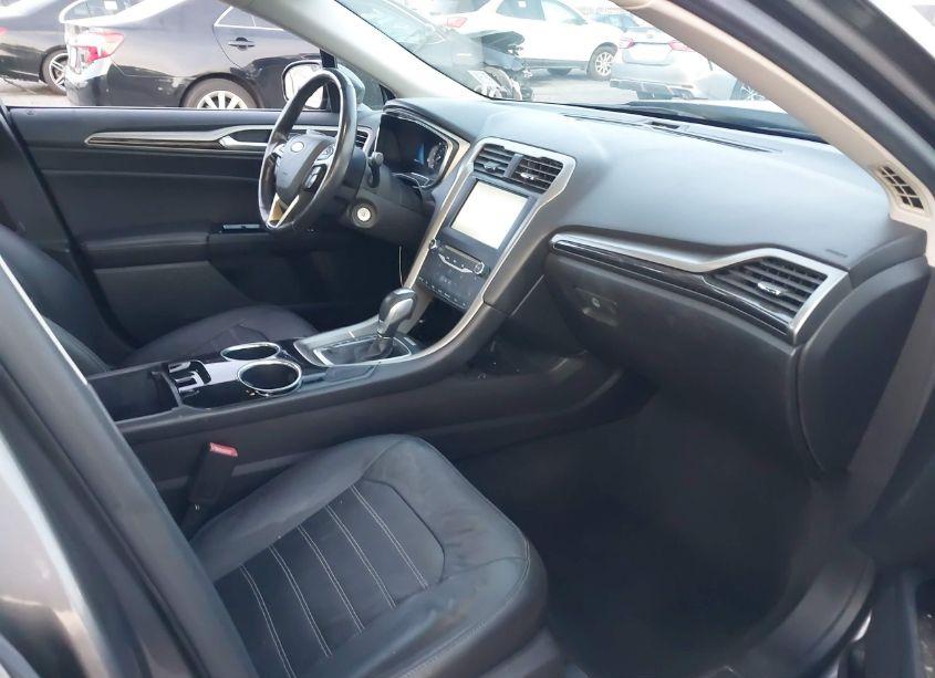 Photo 5 of 2013 Ford Fusion HYBRID SE (VIN 3FA6P0LU8DR257570)