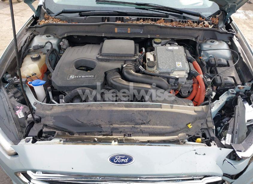 Photo 10 of 2013 Ford Fusion HYBRID SE (VIN 3FA6P0LU8DR302393)