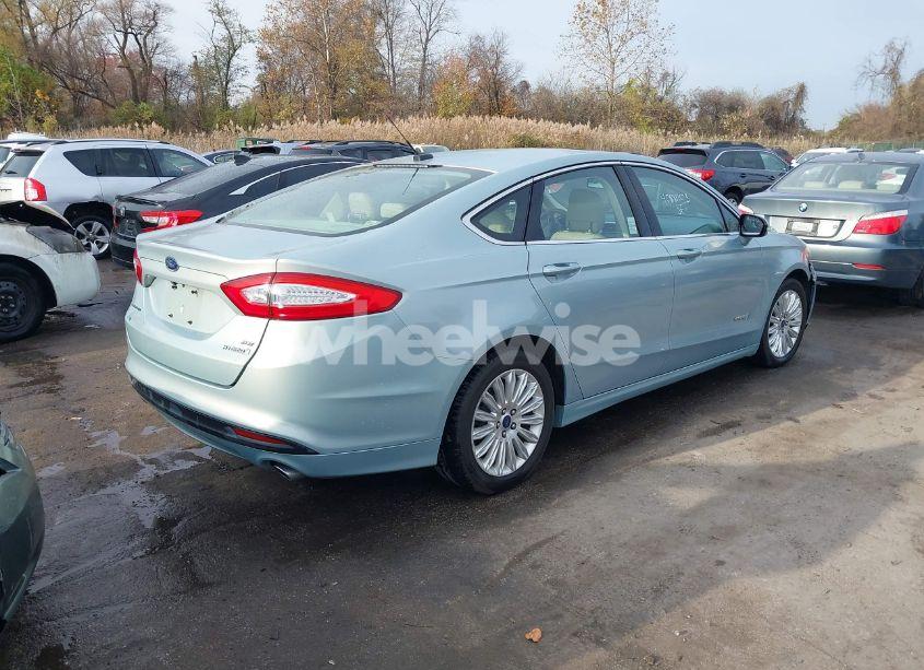 Photo 4 of 2013 Ford Fusion HYBRID SE (VIN 3FA6P0LU8DR302393)