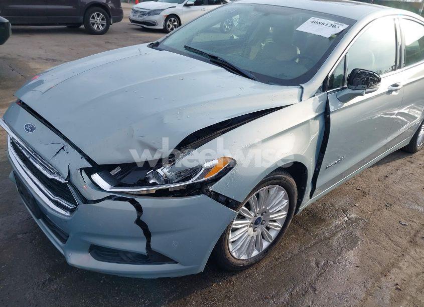 Photo 6 of 2013 Ford Fusion HYBRID SE (VIN 3FA6P0LU8DR302393)