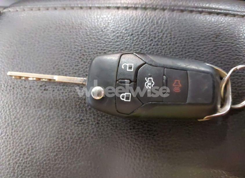 Photo 11 of 2013 Ford Fusion HYBRID SE (VIN 3FA6P0LU8DR359113)