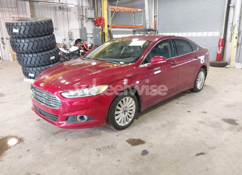 Photo 2 of 2013 Ford Fusion HYBRID SE (VIN 3FA6P0LU8DR359113)